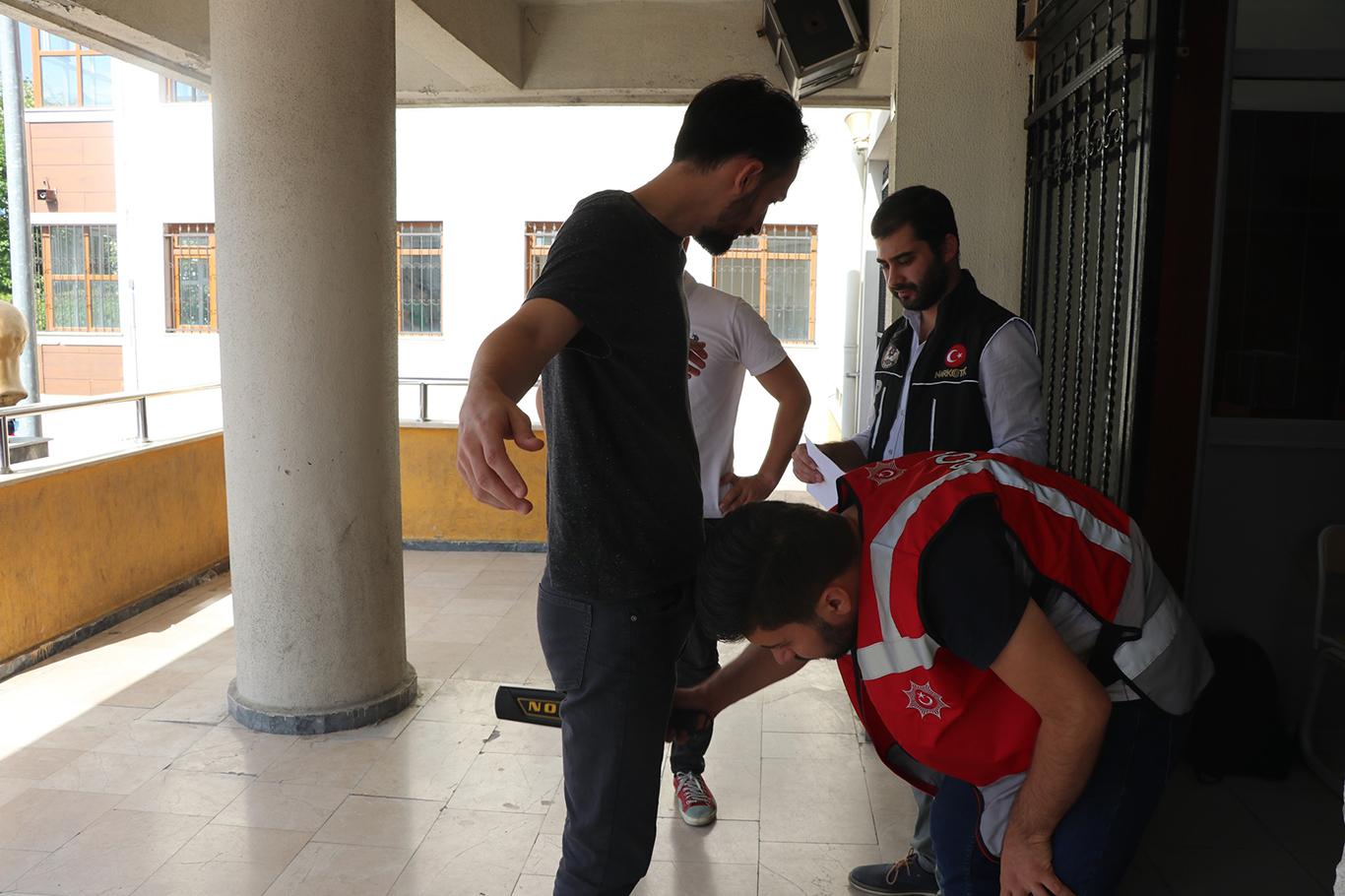 KPSS ÖABT alan sınavı başladı KPSS ÖABT alan sınavı başladı
